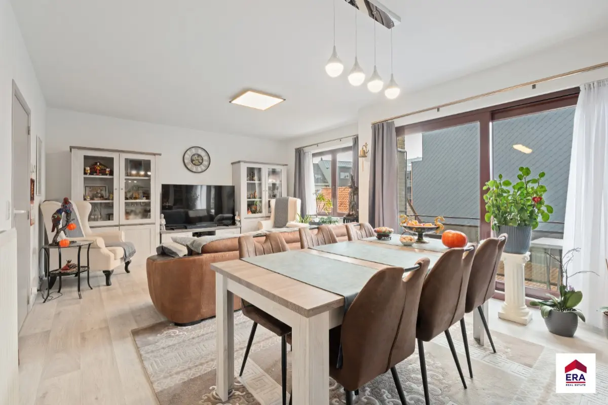 Appartement te  koop in Asse 1730 255000.00€ 2 slaapkamers 85.00m² - Zoekertje 613219