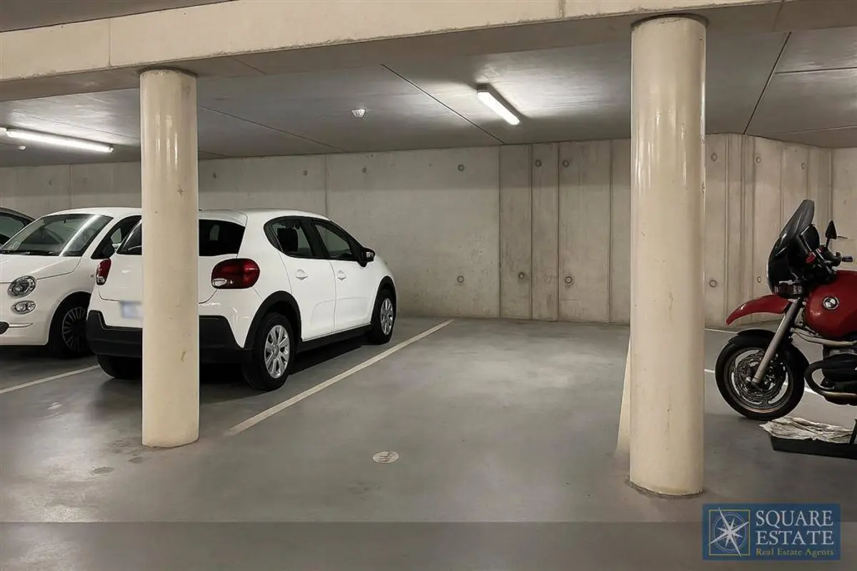 Parking à louer à Wemmel 1780 100.00€  chambres m² - Annonce 613609
