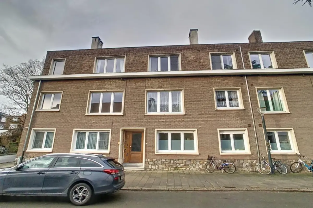 Appartement te  huur in Leuven 3000 1050.00€ 2 slaapkamers m² - Zoekertje 613493