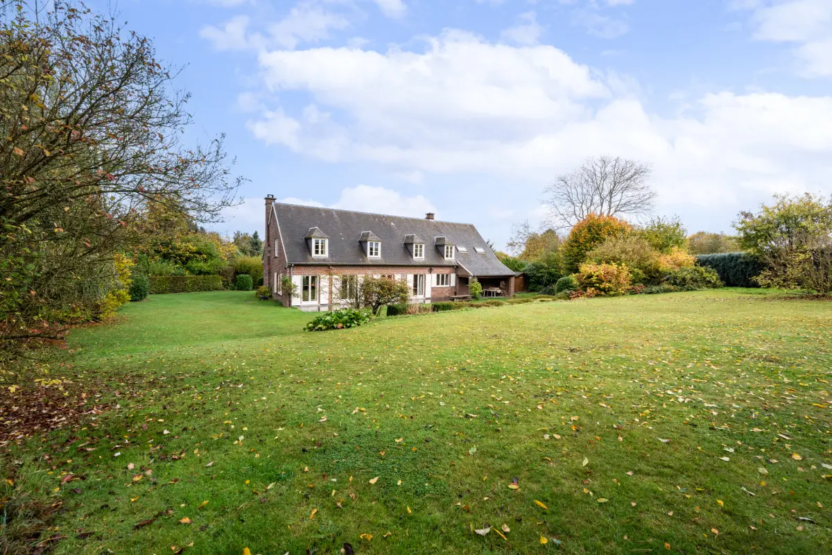 Villa à vendre à Lasne 1380 1075000.00€ 6 chambres 345.00m² - Annonce 614687