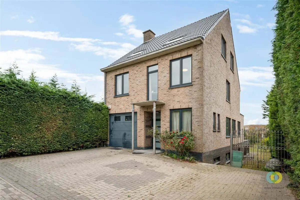 Huis te  in Grimbergen 1850 649000.00€ 5 slaapkamers 400.00m² - Zoekertje 614951