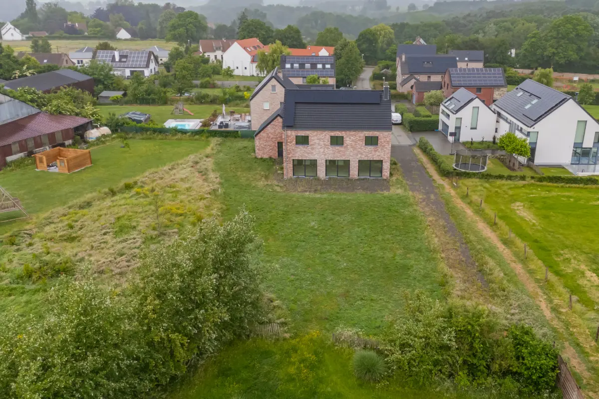 Huis te  koop in Chaumont-Gistoux 1325 770000.00€ 4 slaapkamers 202.00m² - Zoekertje 614670