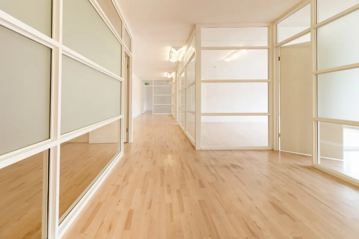 Handelszaak te  huur in Ottignies 1340 2750.00€  slaapkamers 400.00m² - Zoekertje 615555