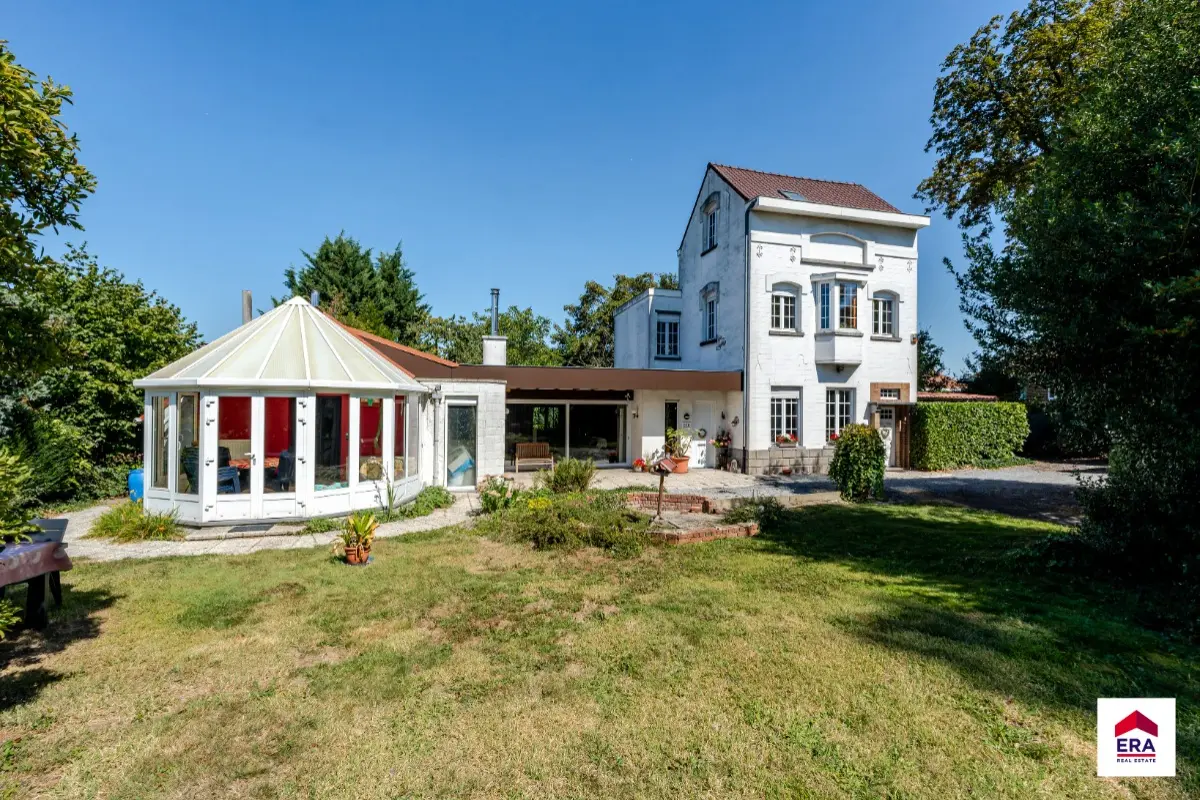 Huis te  koop in Huizingen 1654 725000.00€ 3 slaapkamers 305.00m² - Zoekertje 615758