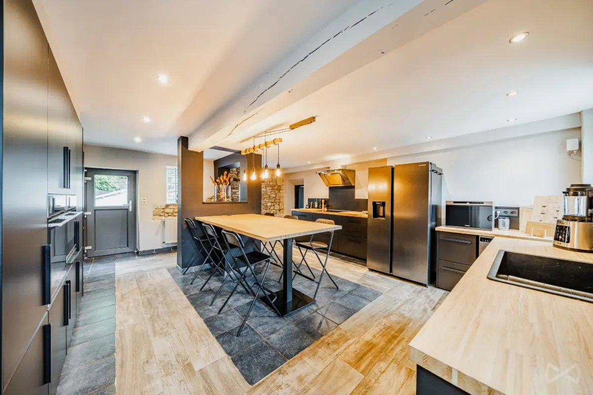 Huis te  koop in Noduwez 1350 745000.00€ 4 slaapkamers 310.00m² - Zoekertje 616476