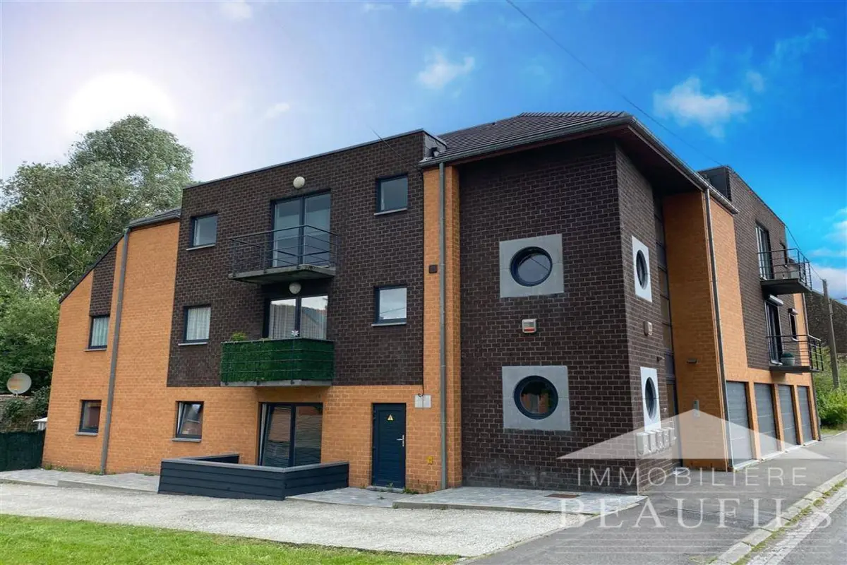 Appartement te  in Saint-Vaast 7100 750.00€ 2 slaapkamers 99.00m² - Zoekertje 616198