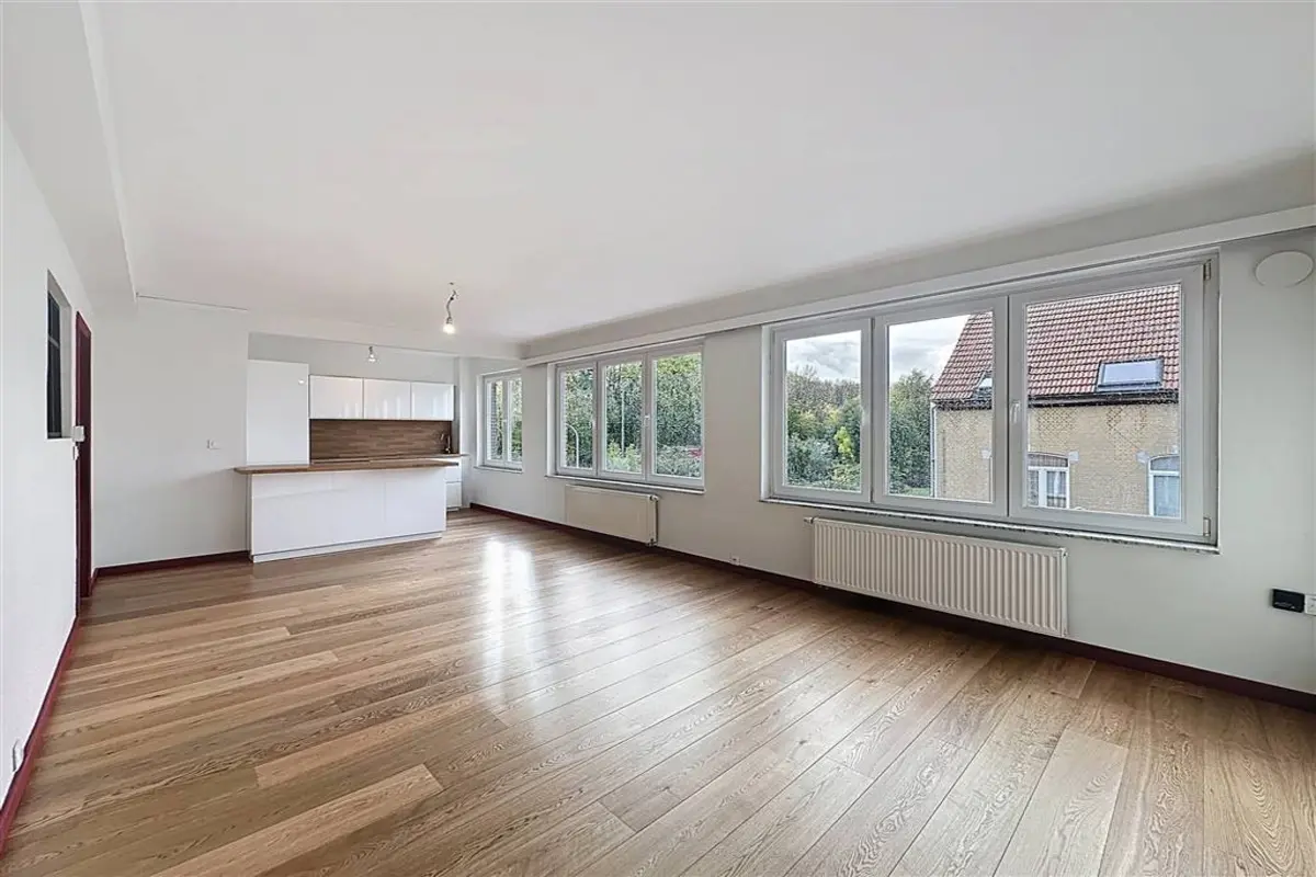 Appartement te  huur in Kraainem 1950 1150.00€ 3 slaapkamers 84.00m² - Zoekertje 616495