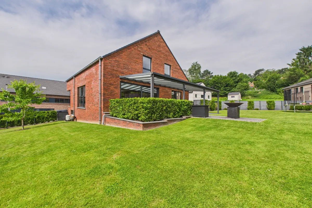 Huis te in Eigenbrakel 1420 949000.00€ 4 slaapkamers 235.00m² - Zoekertje 617143