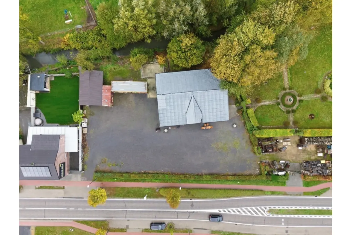 Commerce à vendre à Drieslinter 3350 350000.00€  chambres 300.00m² - Annonce 616803