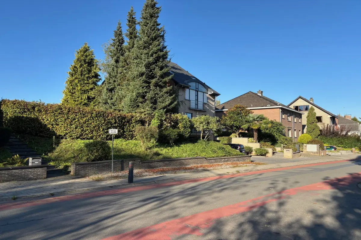 Bouwgrond te  koop in Kraainem 1950 360000.00€  slaapkamers m² - Zoekertje 616934