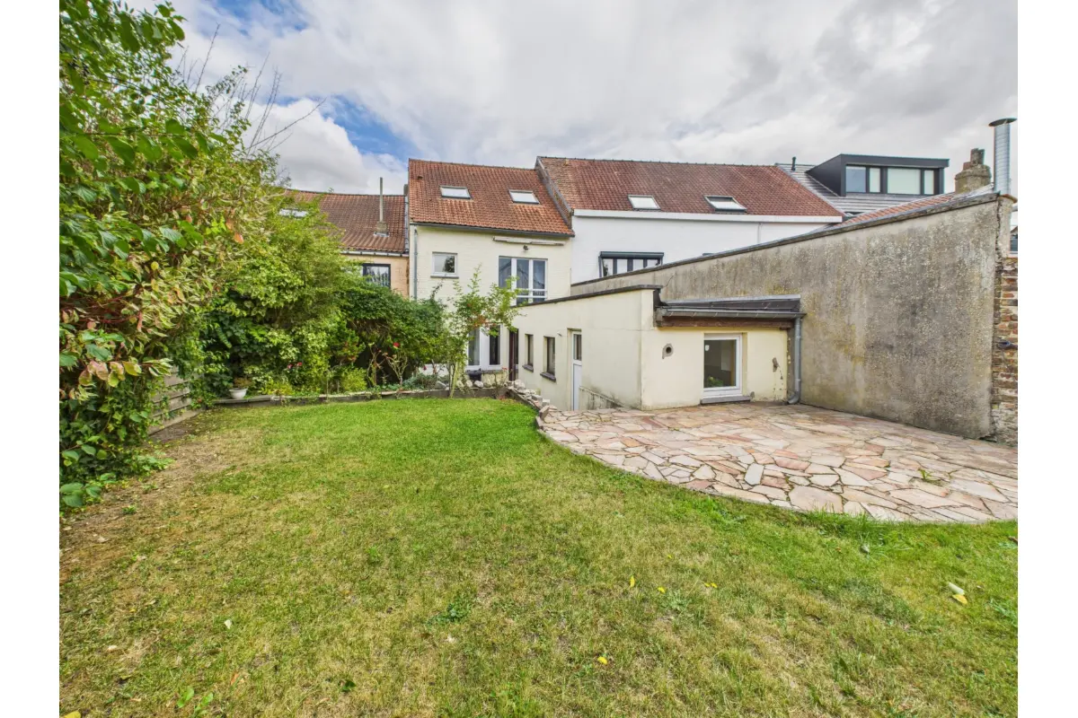 Maison à vendre à Waterloo 1410 399000.00€ 3 chambres 177.00m² - Annonce 617560