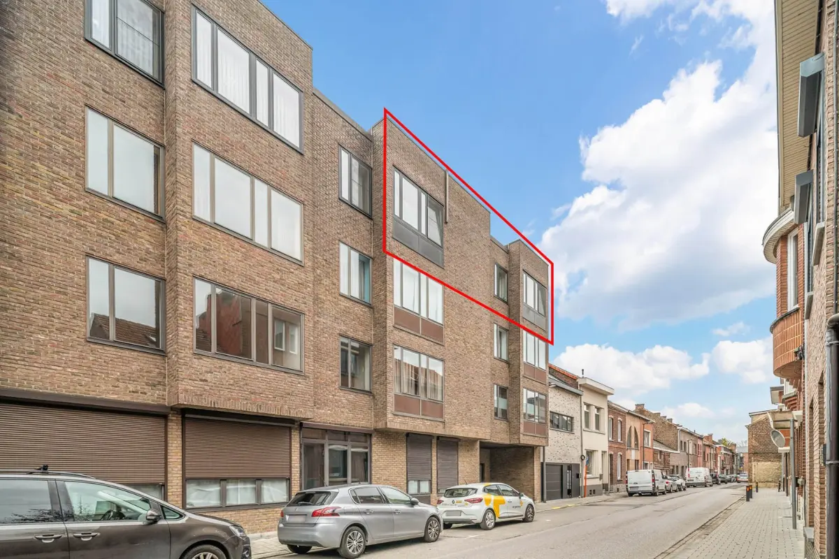 Appartement te  koop in Tienen 3300 220000.00€ 2 slaapkamers 88.00m² - Zoekertje 619515