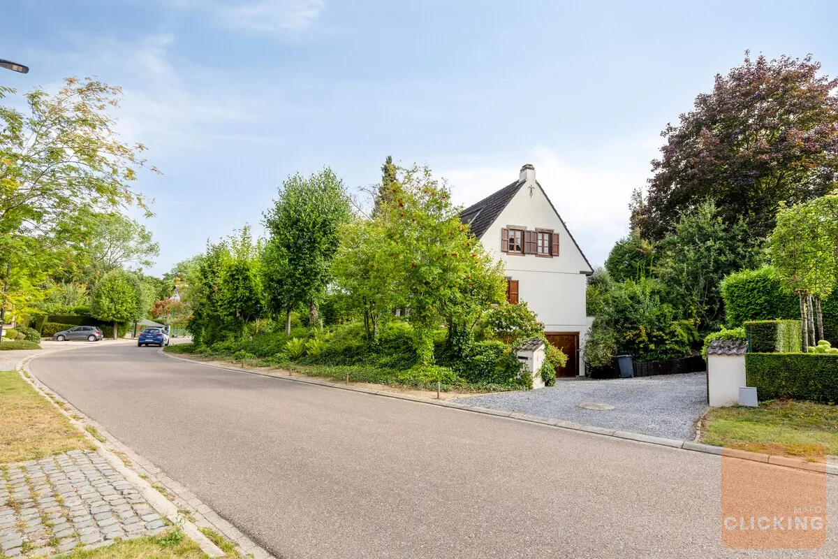 Maison à vendre à Wemmel 1780 0.00€ 5 chambres 273.00m² - Annonce 619474