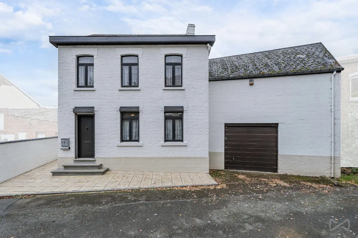 Huis te  koop in Hélécine 1357 275000.00€ 3 slaapkamers 266.00m² - Zoekertje 619477