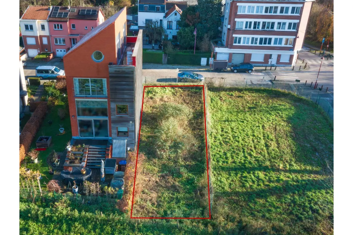 Terrain à bâtir à  à Berchem-Sainte-Agathe 1082 195000.00€  chambres m² - Annonce 618269