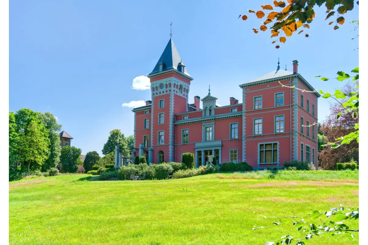 Appartement à louer à Rhode-Saint-Genese 1640 3000.00€ 2 chambres 326.00m² - Annonce 620523