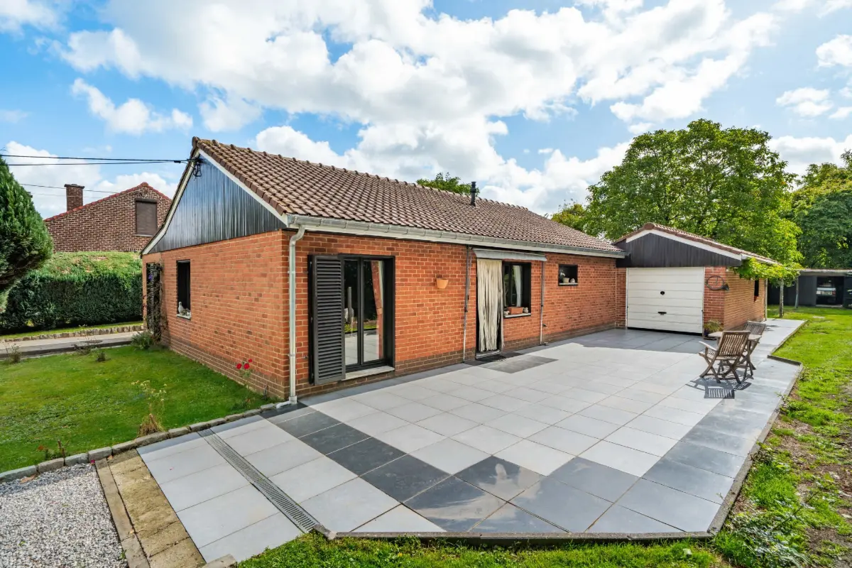 Bungalow te  in Ecaussinnes 7190 40000.00€ 2 slaapkamers 130.00m² - Zoekertje 620808