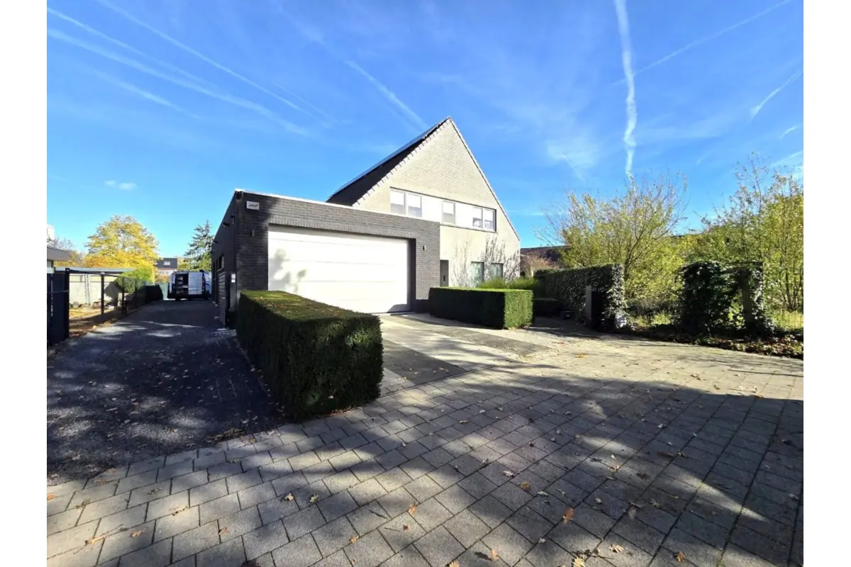 Huis te  koop in Machelen 1830 1395000.00€ 4 slaapkamers 328.00m² - Zoekertje 620853