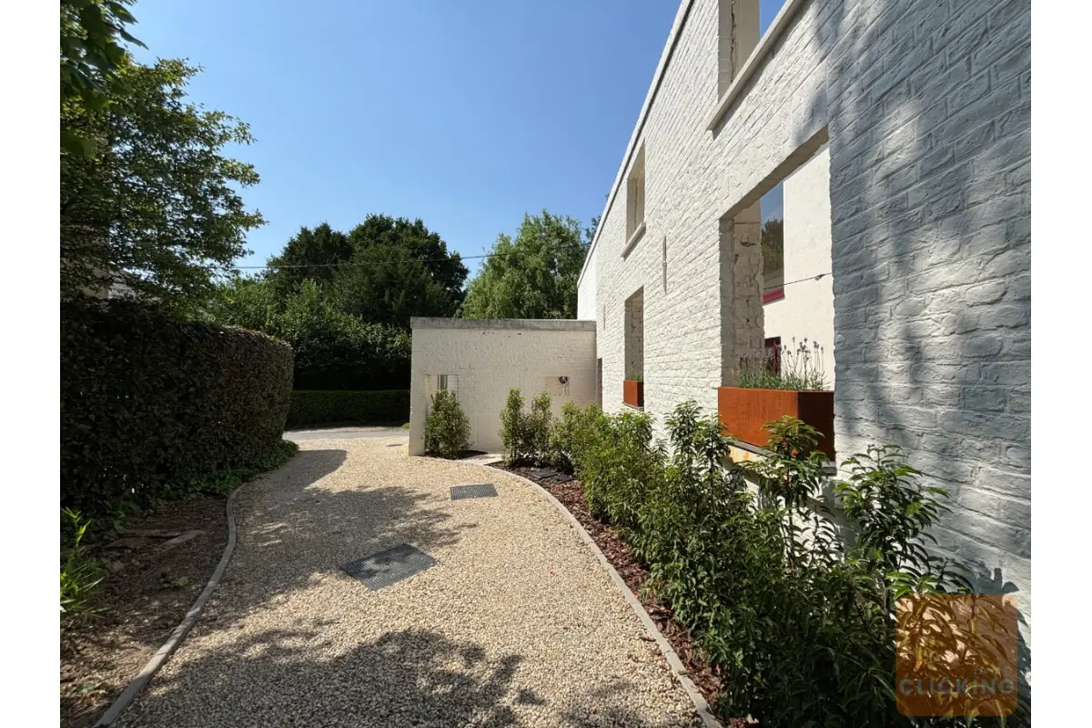 Huis te  koop in Roosdaal 1760 479500.00€ 3 slaapkamers 114.00m² - Zoekertje 620437