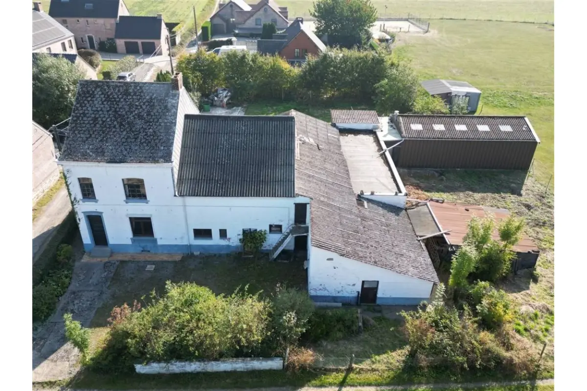 Handelszaak te  koop in Bossut-Gottechain 1390 395000.00€ 5 slaapkamers 300.00m² - Zoekertje 621902