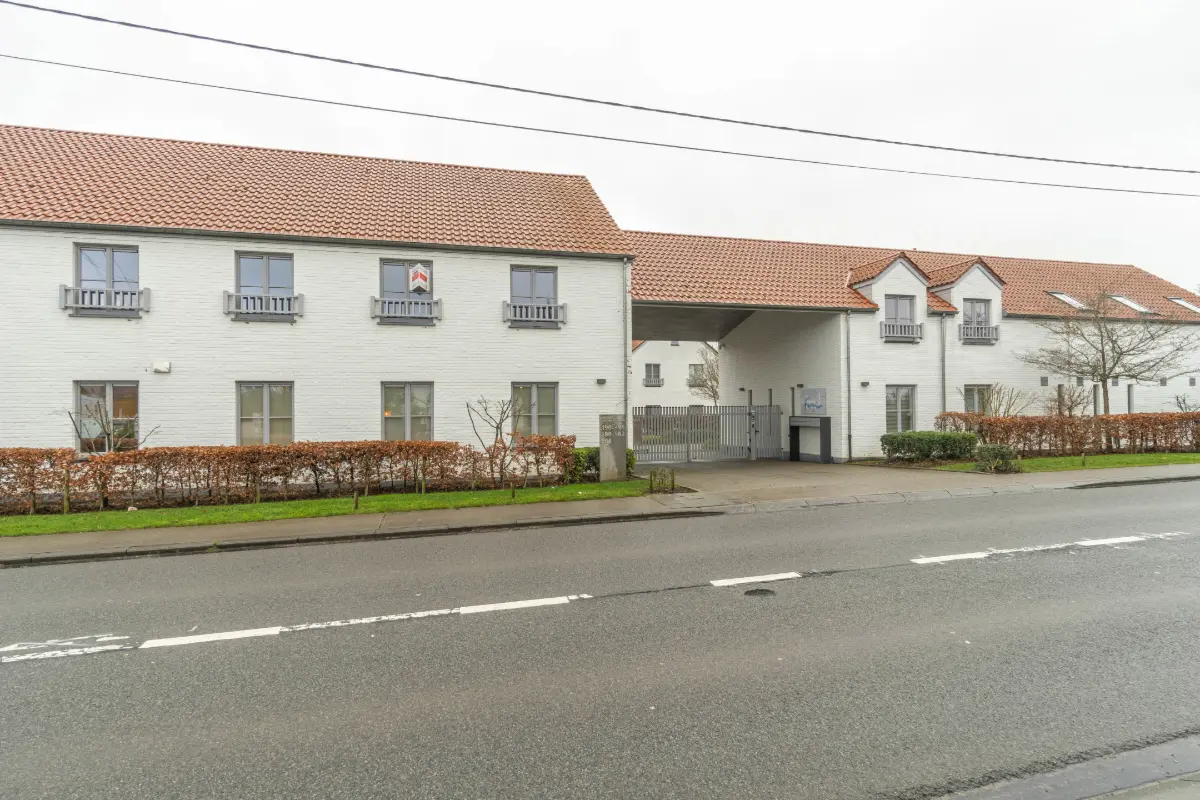 Handelszaak te  huur in Lasne 1380 550.00€  slaapkamers 45.00m² - Zoekertje 621647