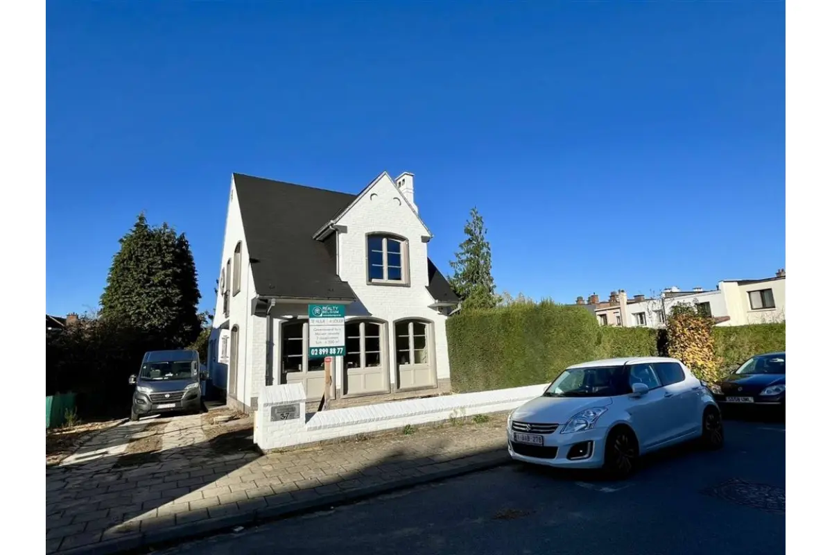 Huis te  huur in Linkebeek 1630 1950.00€ 3 slaapkamers 200.00m² - Zoekertje 622725