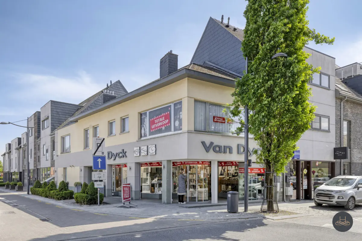 Appartementsgebouw te  koop in Tremelo 3120 415000.00€  slaapkamers 288.00m² - Zoekertje 622574