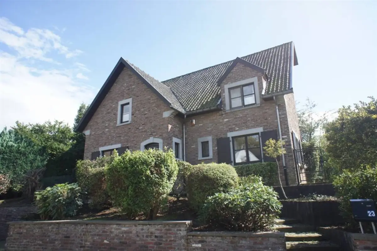 Huis te  huur in Tervuren 3080 2400.00€ 5 slaapkamers 220.00m² - Zoekertje 622951