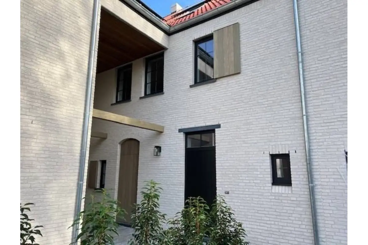Huis te  huur in Haacht 3150 2100.00€ 4 slaapkamers 210.00m² - Zoekertje 622934