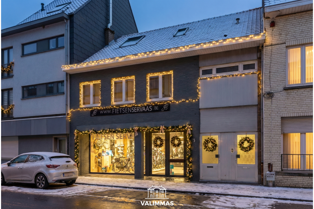 Handelszaak te  koop in Asse 1730 269000.00€  slaapkamers 264.00m² - Zoekertje 622779