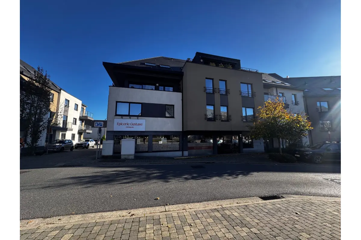 Huis te  koop in Nijvel 1400 600000.00€  slaapkamers 260.00m² - Zoekertje 623879