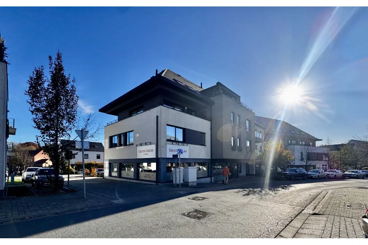 Immeuble de rapport - Immeuble à appartement à  à Nivelles 1400 600000.00€  chambres 260.00m² - Annonce 623879