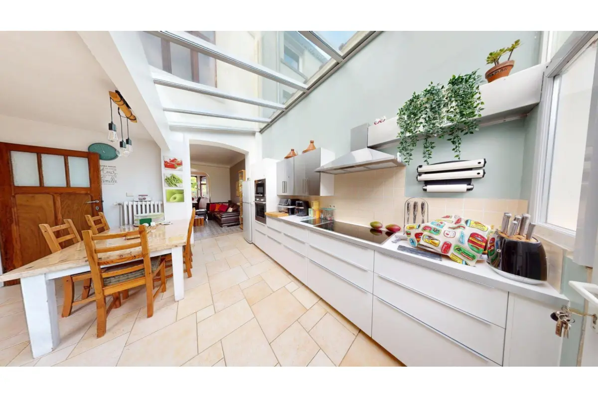 Huis te  koop in Eigenbrakel 1420 499000.00€ 6 slaapkamers 160.00m² - Zoekertje 624477