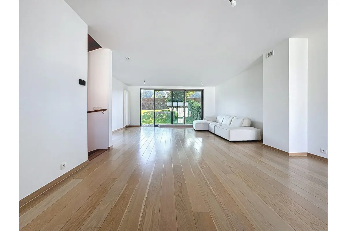 Huis te  huur in Waterloo 1410 2250.00€ 3 slaapkamers 134.00m² - Zoekertje 626460