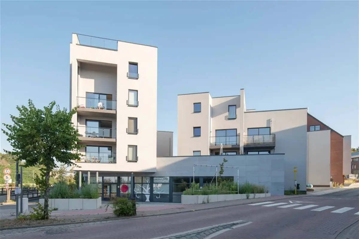 Commerce à vendre à Mont-Saint-Guibert 1435 288000.00€  chambres 180.00m² - Annonce 626545