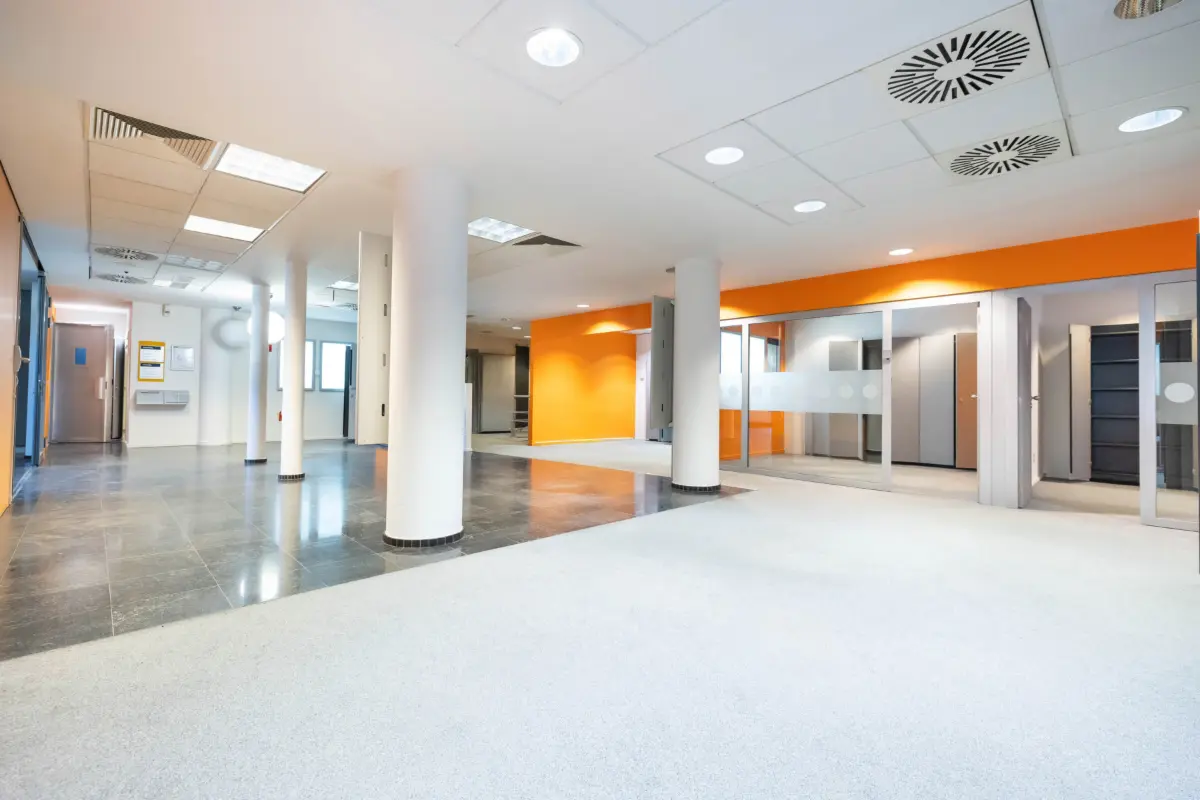Handelszaak te  koop in Sint-Genesius-Rode 1640 990000.00€  slaapkamers 350.00m² - Zoekertje 625920