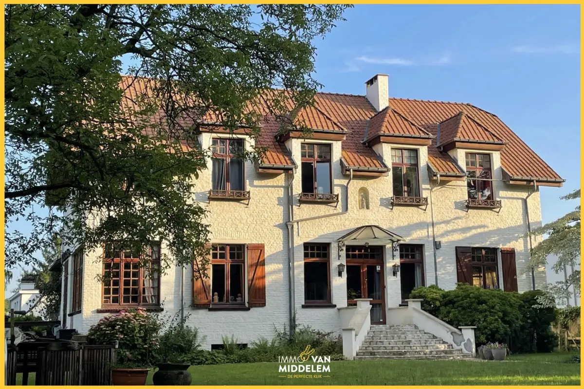 Huis te  koop in Dilbeek 1700 1650000.00€ 6 slaapkamers 577.00m² - Zoekertje 626963