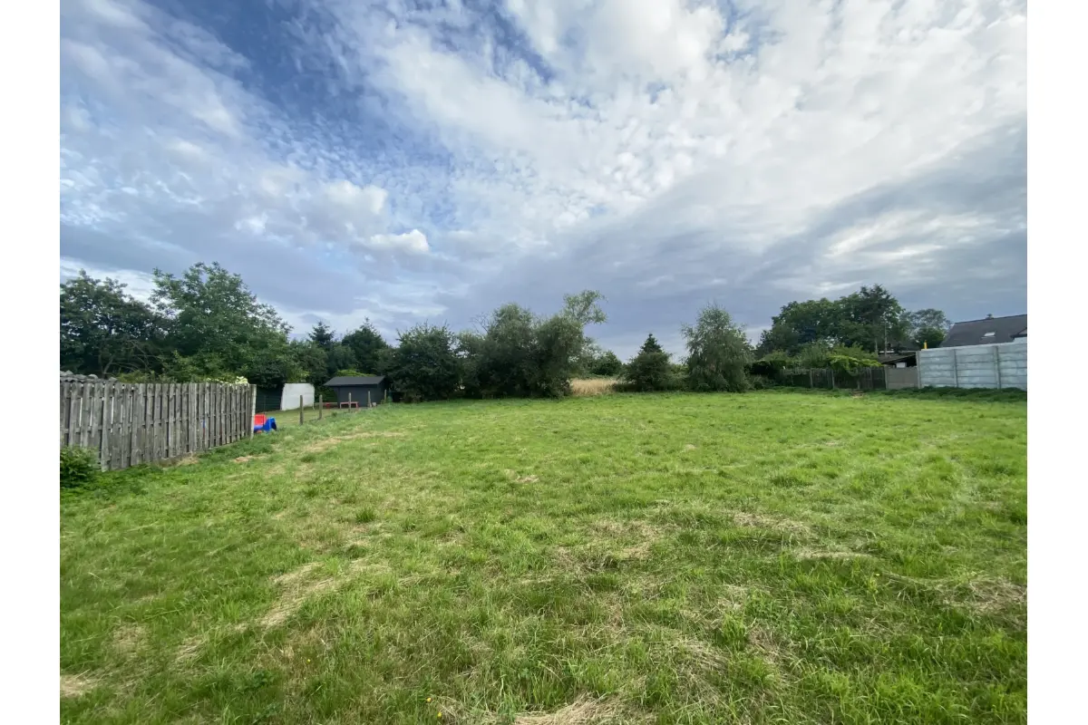 Terrain à vendre à Leeuw-Saint-Pierre 1600 189000.00€  chambres m² - Annonce 627135