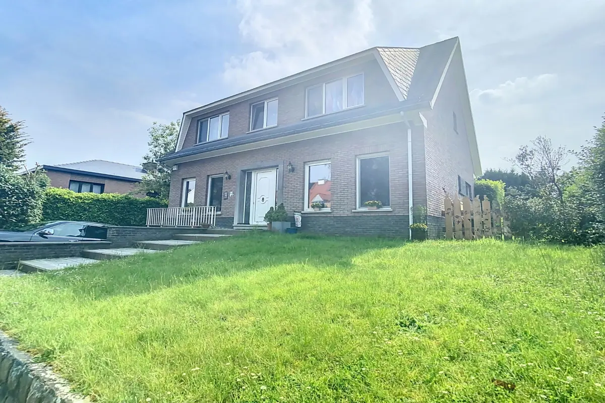 Huis te  huur in Tervuren 3080 2250.00€ 4 slaapkamers 195.00m² - Zoekertje 626836