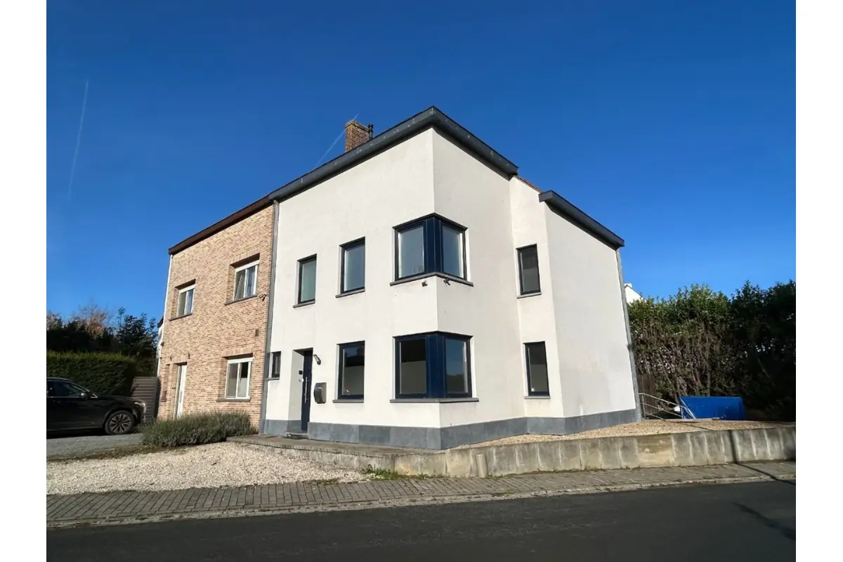 Maison à vendre à Rhode-Saint-Genese 1640 495000.00€ 5 chambres 200.00m² - Annonce 628303