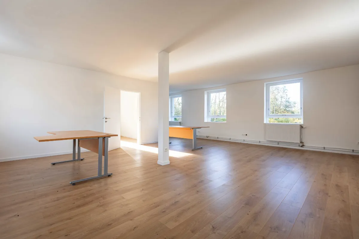 Commerce à louer à Lasne 1380 1200.00€  chambres 120.00m² - Annonce 628722