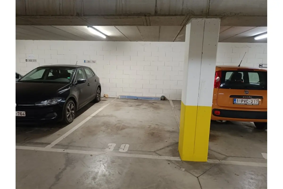 Parking / garage à vendre à Wemmel 1780 24000.00€  chambres m² - Annonce 628866