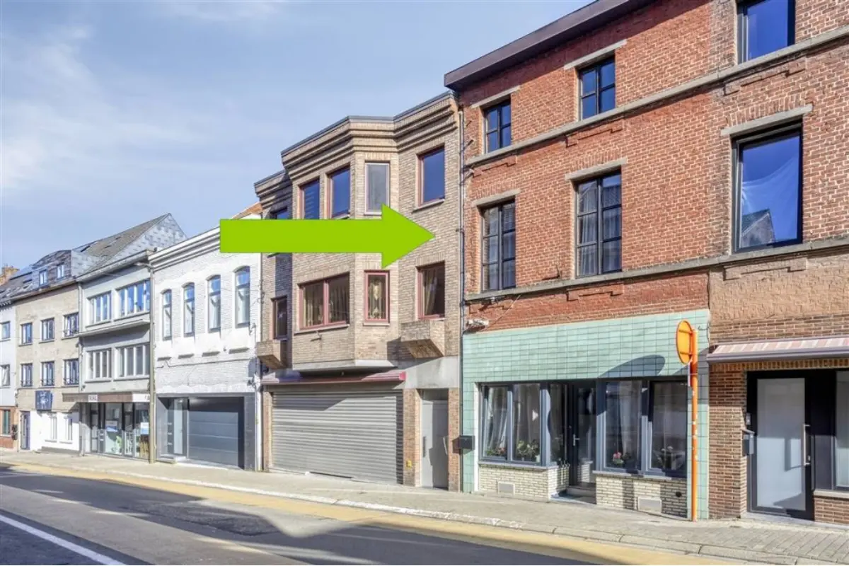 Huis te  in Hal 1500 309000.00€ 3 slaapkamers 126.00m² - Zoekertje 629219