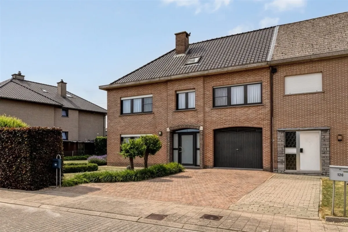 Huis te  koop in Merchtem 1785 529000.00€ 4 slaapkamers 239.00m² - Zoekertje 629814
