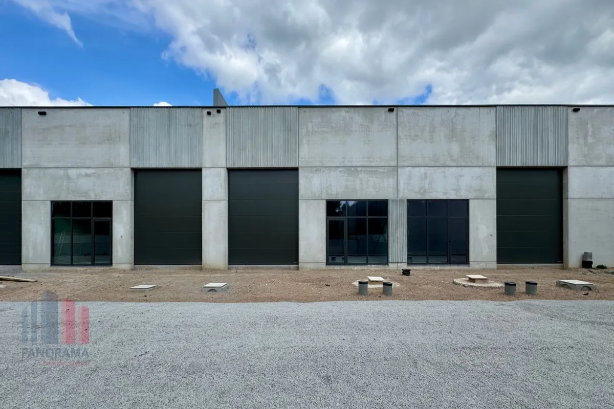 Commerce à vendre à Affligem 1790 555000.00€  chambres 344.00m² - Annonce 629679