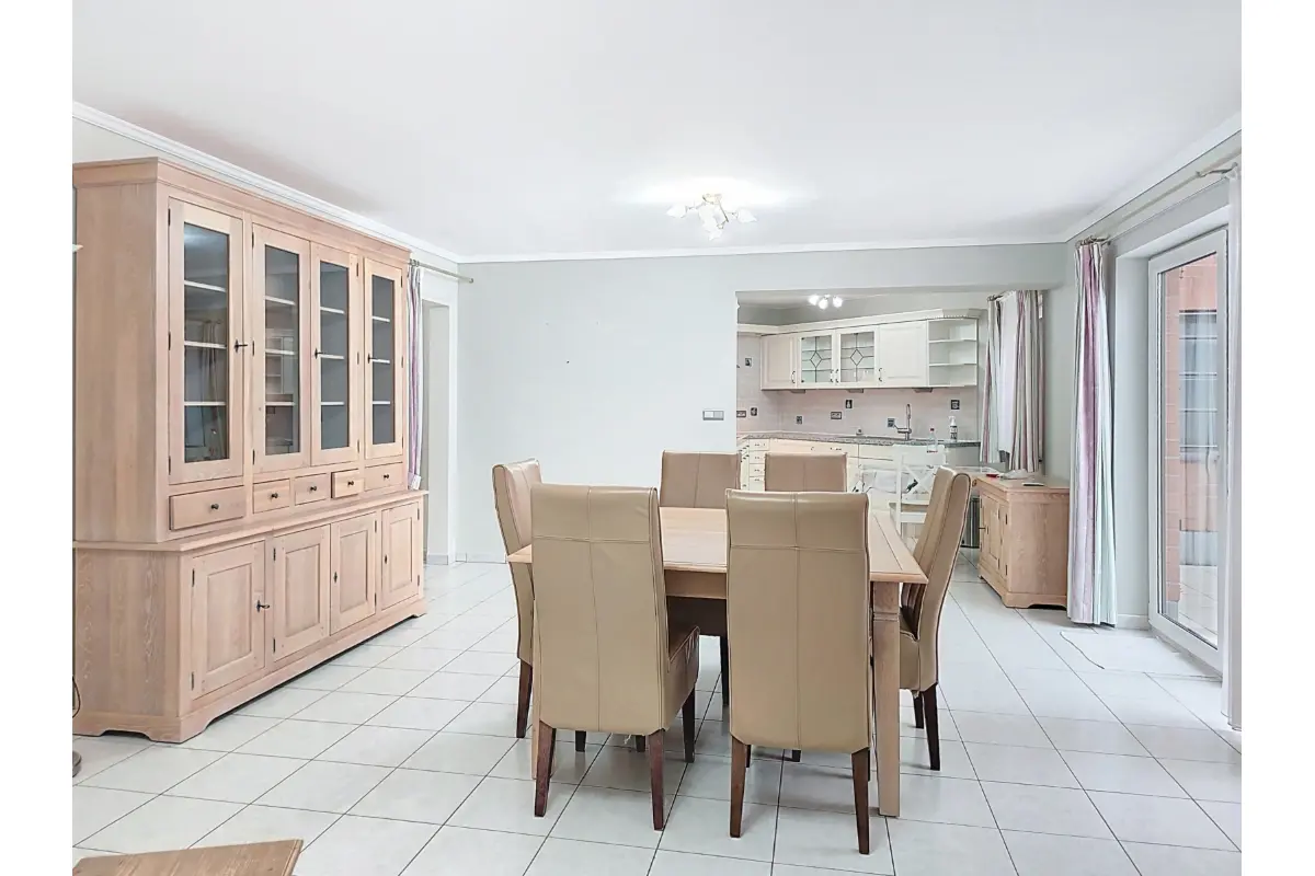 Rez-de-chaussée à  à La Hestre 7170 850.00€ 2 chambres 90.00m² - Annonce 629923