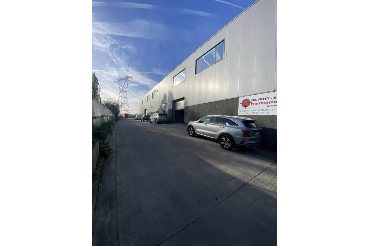 Handelszaak te  huur in Grimbergen 1850 3400.00€  slaapkamers 540.00m² - Zoekertje 630882