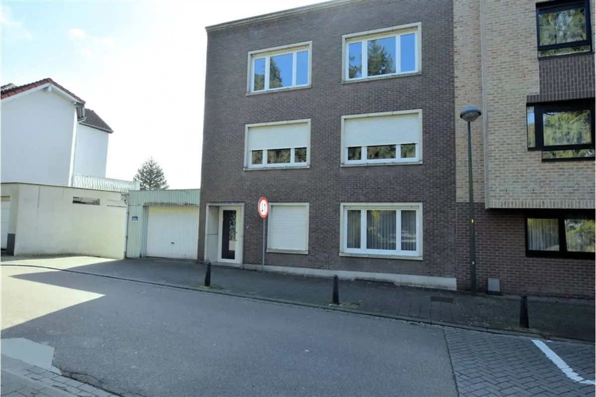 Appartement te  huur in Hoeilaart 1560 1150.00€ 2 slaapkamers 93.00m² - Zoekertje 631307