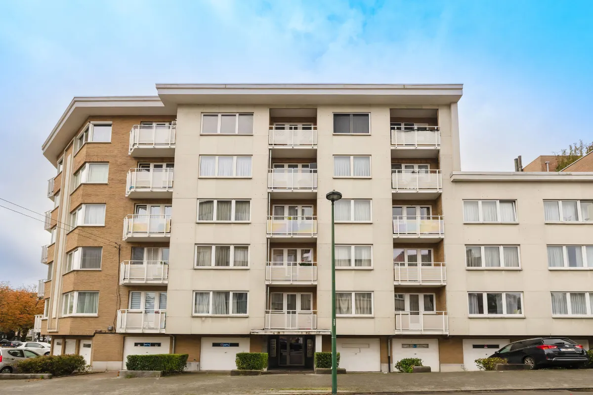 Studio te  in Sint-Jans-Molenbeek 1080 115000.00€ 0 slaapkamers 32.00m² - Zoekertje 631443