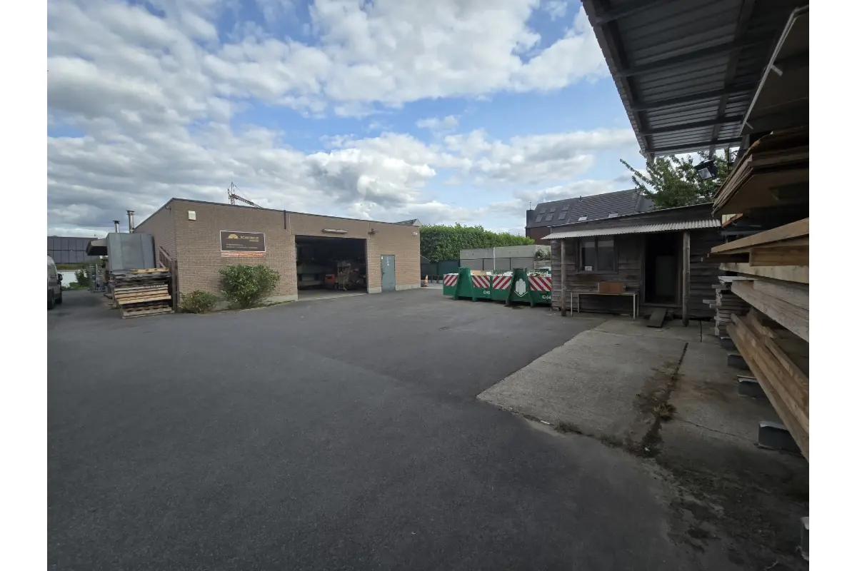 Handelszaak te  koop in Londerzeel 1840 495000.00€  slaapkamers 350.00m² - Zoekertje 630914